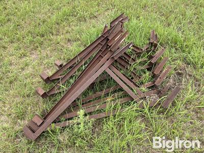 Used Symons Walkway Brackets, 8 Pcs