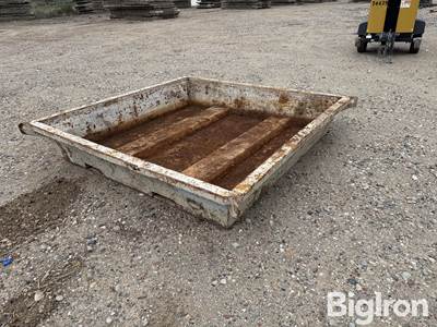 Used Concrete Tub 80" x 80"