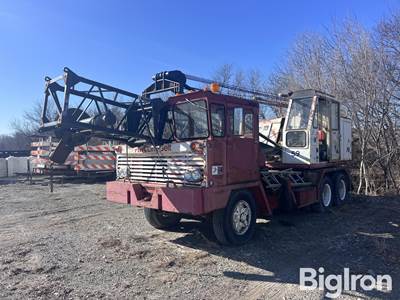 FMC Link-Belt HC-48A Crane