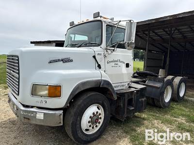 1995 Ford L9000 Day Cab Truck Tractor
