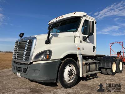 2016 Freightliner Cascadia 125 T/A Truck Tractor