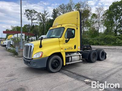 2016 Freightliner Cascadia 125 T/A Truck Tractor