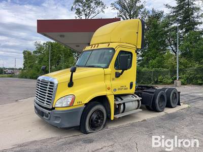 2016 Freightliner Cascadia 125 T/A Truck Tractor