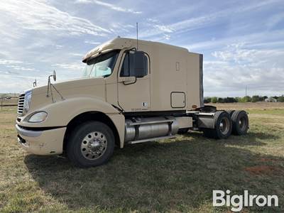 2007 Freightliner Columbia 120 T/A Truck Tractor