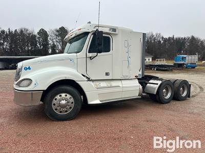 2004 Freightliner Columbia T/A Truck Tractor