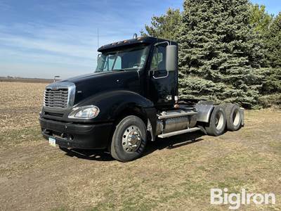 2007 Freightliner Columbia T/A Truck Tractor