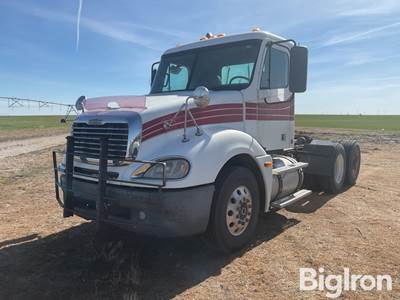 2005 Freightliner Columbia T/A Truck Tractor