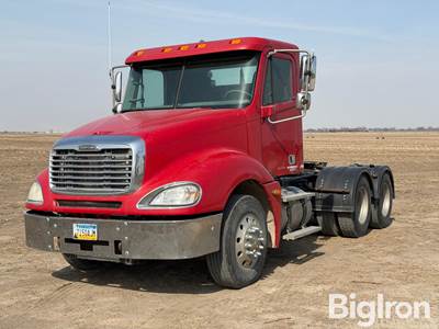 2006 Freightliner Columbia T/A Truck Tractor