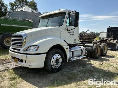 2005 Freightliner Columbia T/A Truck Tractor
