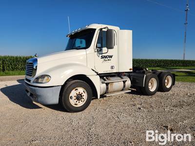 2007 Freightliner Columbia T/A Day Cab Truck Tractor