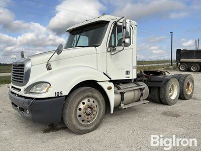 2005 Freightliner Columbia T/A Truck Tractor