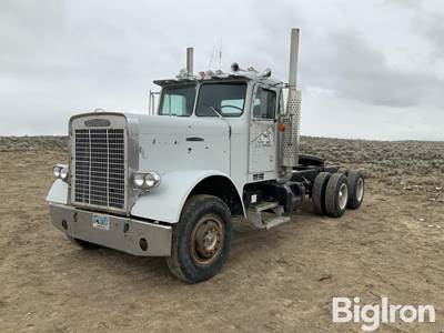1978 Freightliner FLC-12064-T T/A Truck Tractor