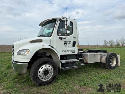 2006 Freightliner M2 Business Class S/A Day Cab Truck Tractor