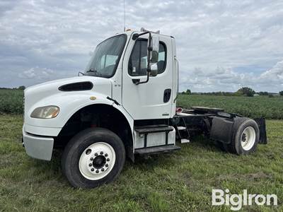2007 Freightliner M2 S/A Truck Tractor