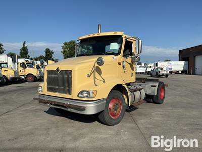 2001 International 9100I Truck Tractor