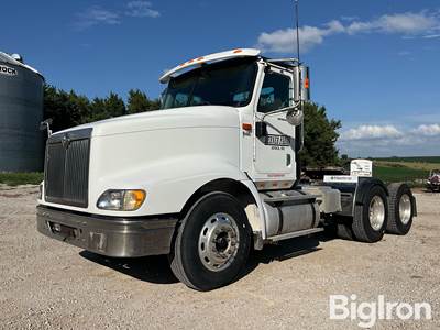 2005 International 9400i T/A Truck Tractor