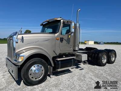 2005 International 9900i T/A Truck Tractor