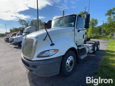2015 International Prostar+122 T/A Truck Tractor