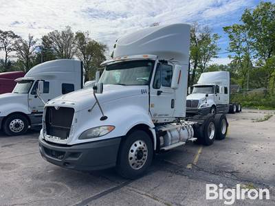 2015 International Prostar+122 T/A Truck Tractor