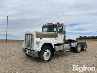 1973 International TranStar F-4370 T/A Truck Tractor