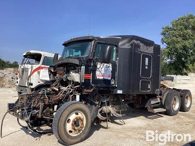 1996 Kenworth CONSTUCTN Truck Tractor