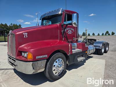 1993 Kenworth T600 T/A Truck Tractor