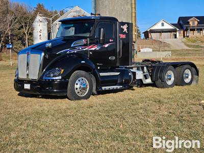 2014 Kenworth T680 T/A Truck Tractor