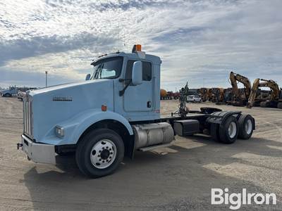2008 Kenworth T800 Day Cab Truck Tractor W/Wet Kit