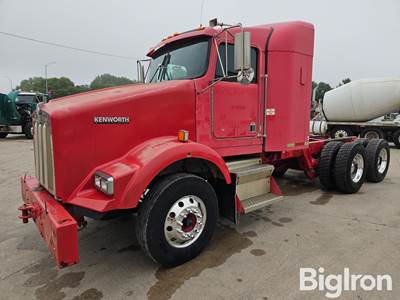 2000 Kenworth T800 T/A Truck Tractor