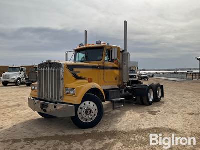 1985 Kenworth W900 T/A Truck Tractor
