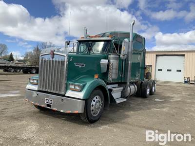 2005 Kenwoth W900L T/A Truck Tractor