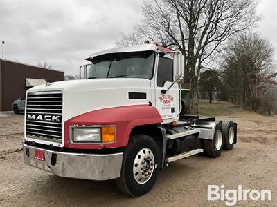 2003 Mack CH612 T/A Truck Tractor