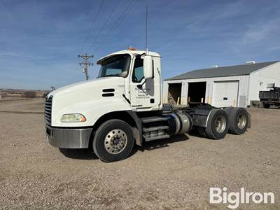 2015 Mack CXU600 T/A Truck Tractor