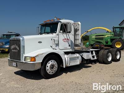 1995 Peterbilt 377 T/A Truck Tractor
