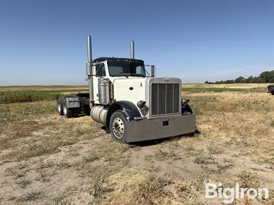 2001 Peterbilt 379 T/A Truck Tractor