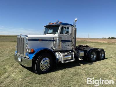 2004 Peterbilt 379 T/A Truck Tractor
