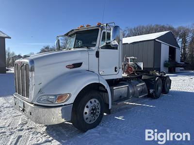 2010 Peterbilt 384 Day Cab Truck Tractor