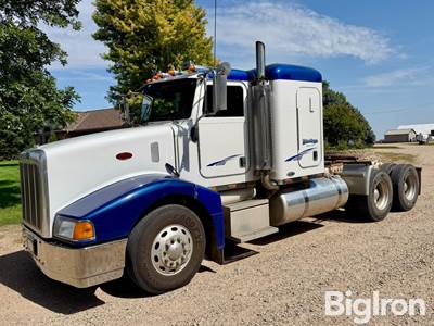 2005 Peterbilt 385 T/A Truck Tractor