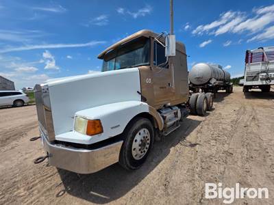 1992 White T/A Truck Tractor