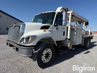 2008 International 7400 SBA S/A 4X2 Digger Derrick Truck