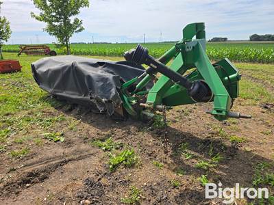 John Deere 265 7' Disc Mower