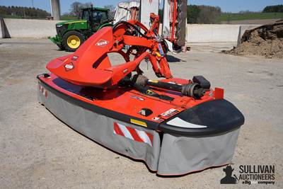 KUHN GMD 10030 Front/Rear Triple Disc Mowers