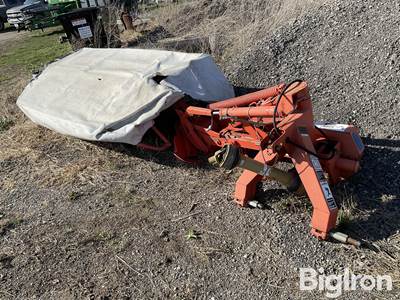 KUHN GMD 700 9' Disc Mower