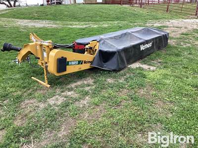 2022 Vermeer M8050 10' Disc Mower