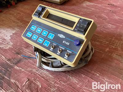 Hiniker 8100 Control Monitor