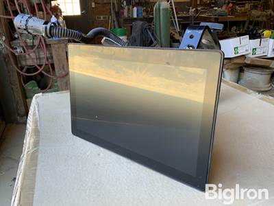 2023 John Deere G5 Plus Universal Display