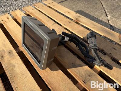 John Deere Gen 4 4240 Universal Display