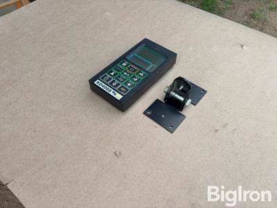 John Deere RE60389 Performance Monitor/Computer