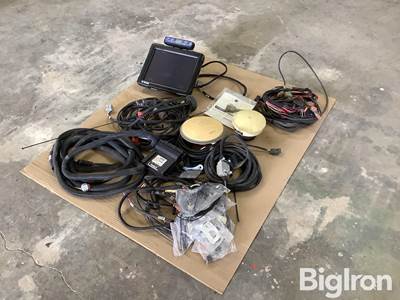 Trimble FMX Monitor, globes & wiring