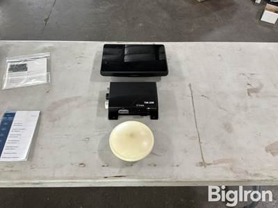 Trimble XCN-2050 Display System